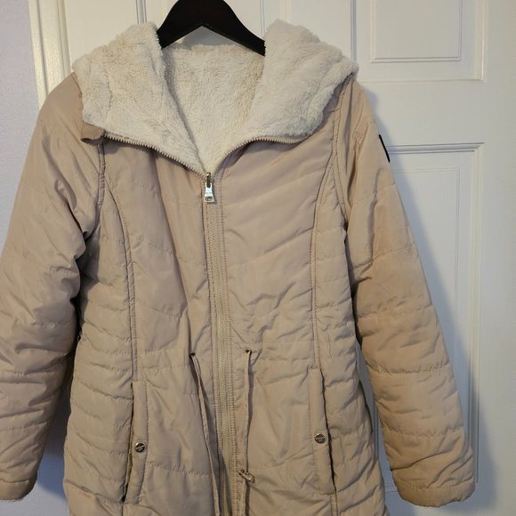Women's Puffer Coat - Picture 1 of 6